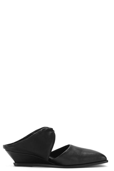 knotted-square-toe-