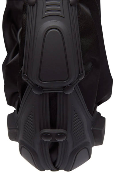 INNERRAUM Module M03 Half Moon Bag Black Matt Black | UJNG