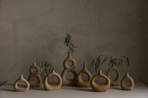 Viv Lee ceramics, a palpable moment of poetry for your home.