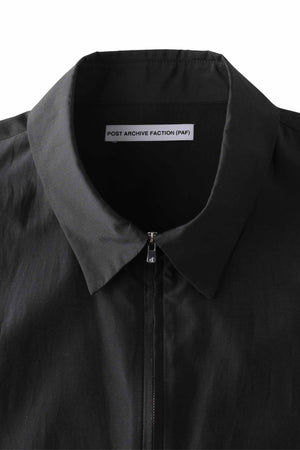 8.0 Half Shirt Right Black