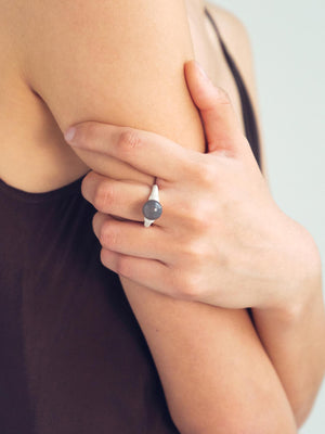 Grey Agate Pearl Ring
