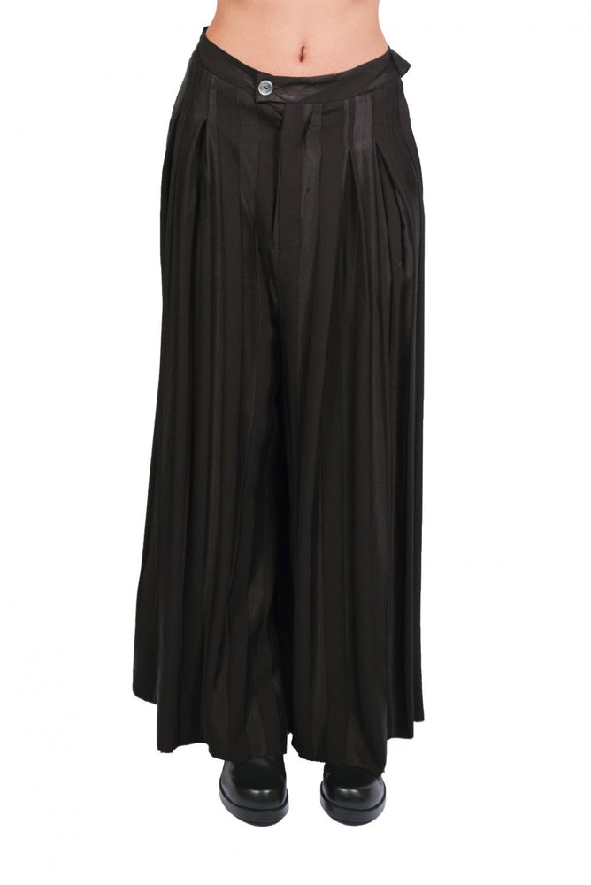 A Tentative Atelier Black Trousers